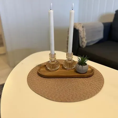 Studioleilighet Sentralt I Med Eget Soverom Alta