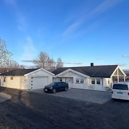 Daire Studioleilighet Sentralt I Med Eget Soverom Alta