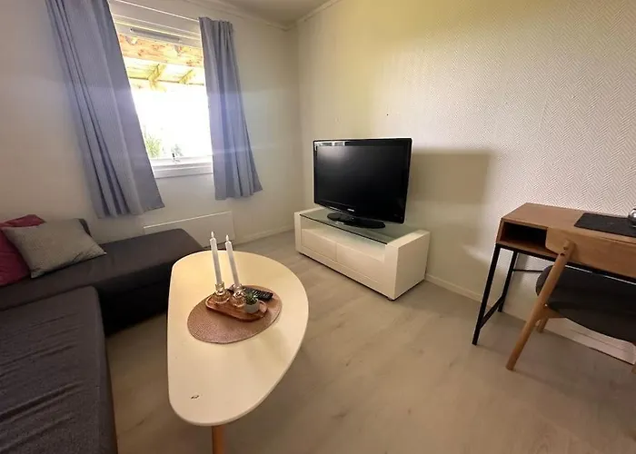 Appartement Studioleilighet Sentralt I Med Eget Soverom Alta
