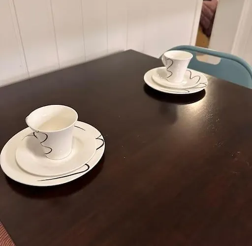 Appartement Studioleilighet Sentralt I Med Eget Soverom